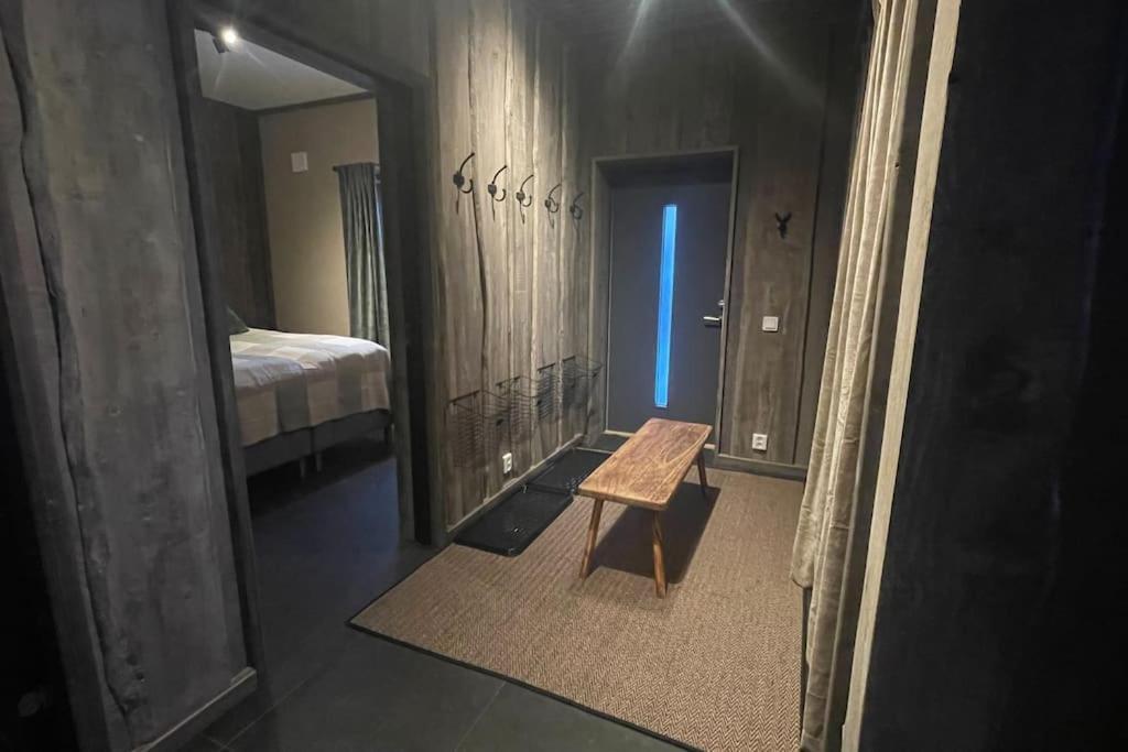 Modern Stuga Med Ski Lodge Kaensla ยาร์ฟโซ ภายนอก รูปภาพ